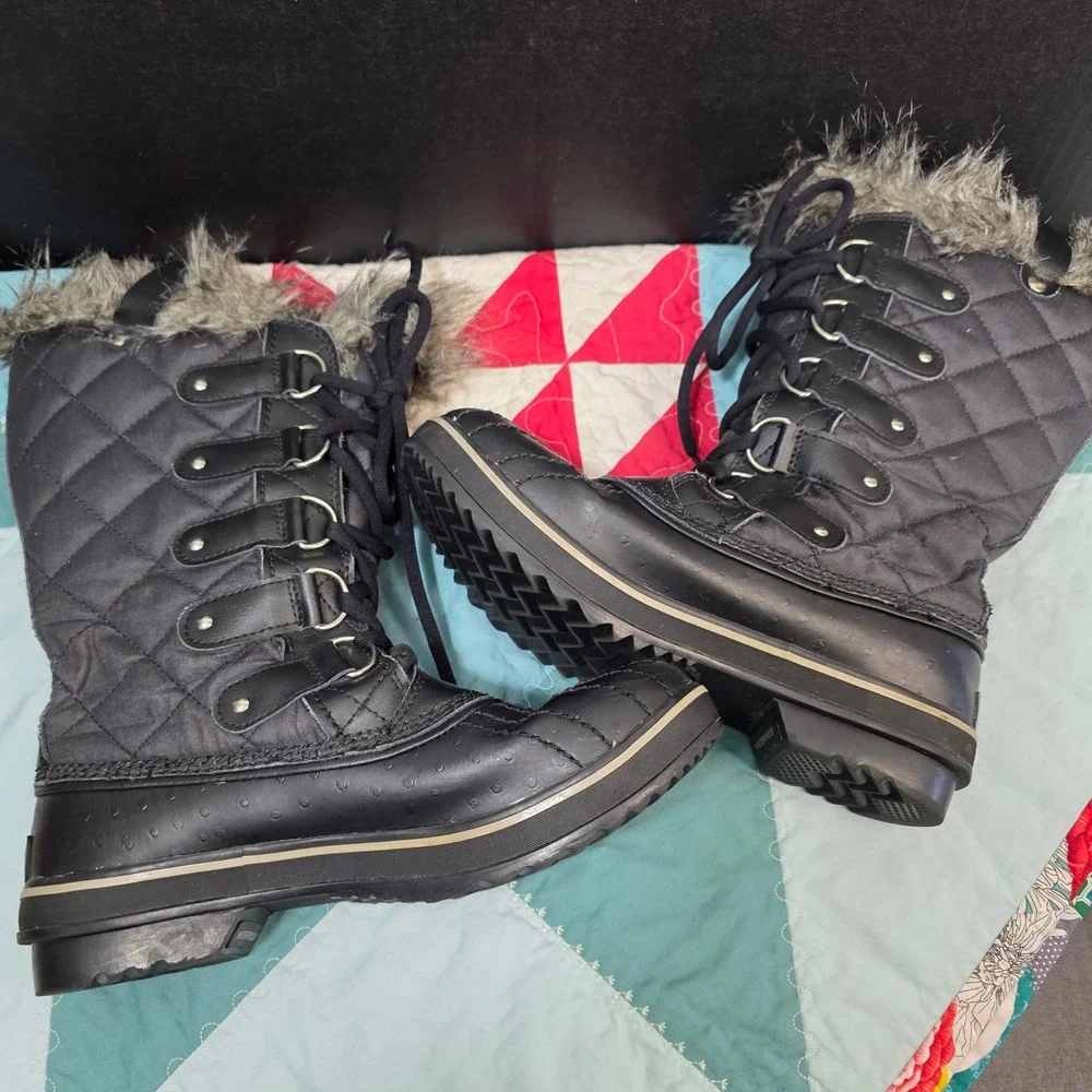 Sorel Tofino Winter Boots Womens 7.5 Black Waterproof Quilted Faux Fur Trim *SEE